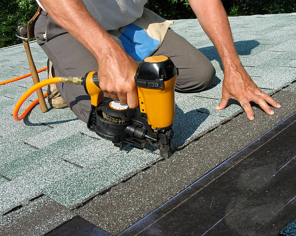 Best Commercial Roof Installation  in Millersburg, PA